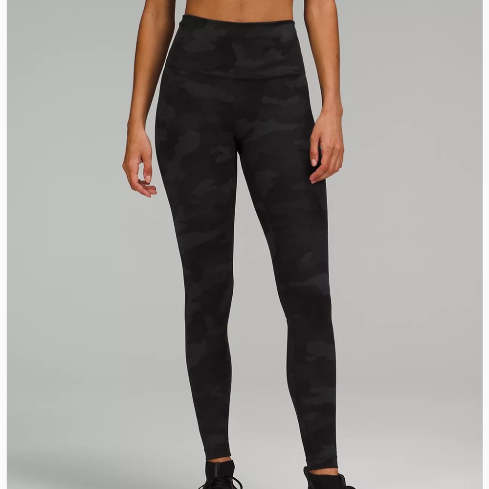 Lululemon Black Camo Wunder Train High-Rise Tight 28"